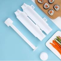 Nástroj na prípravu sushi - biely