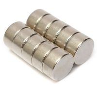 Neodymový magnet kotúč 5x3 mm